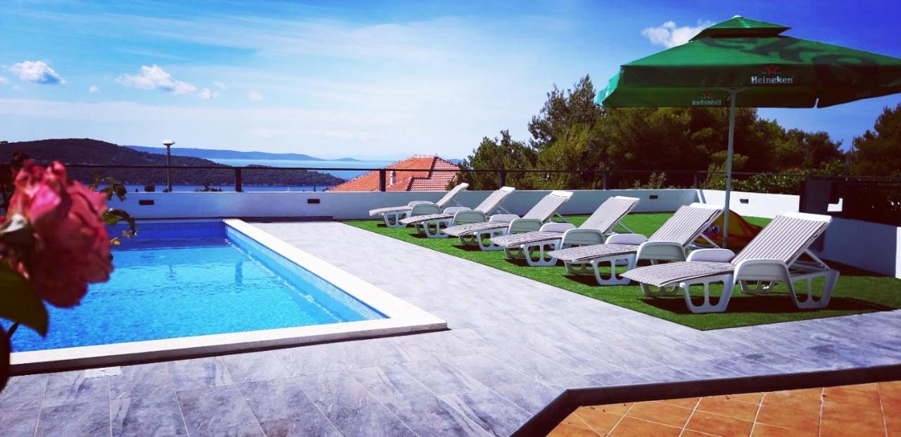 Villa Confido Luxury Apartment 01 Seget Donji ภายนอก รูปภาพ