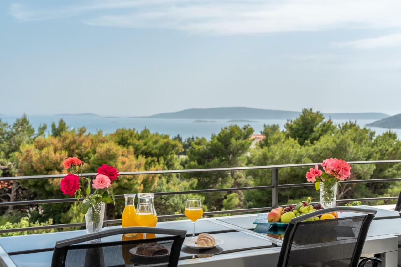 Villa Confido Luxury Apartment 01 Seget Donji ภายนอก รูปภาพ