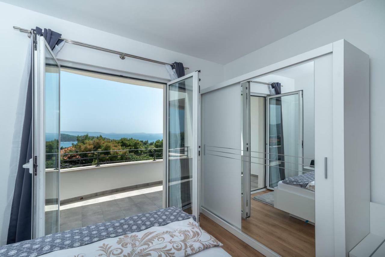 Villa Confido Luxury Apartment 01 Seget Donji ภายนอก รูปภาพ