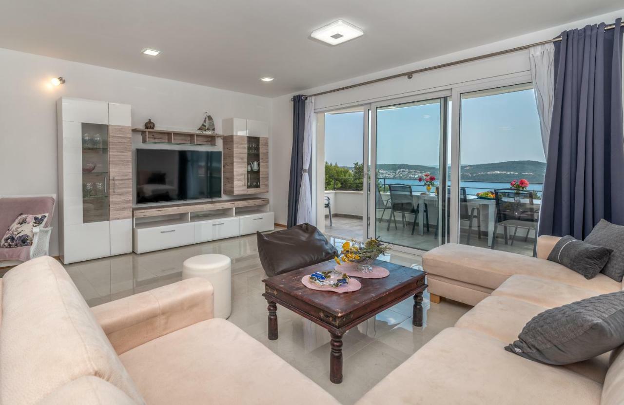 Villa Confido Luxury Apartment 01 Seget Donji ภายนอก รูปภาพ