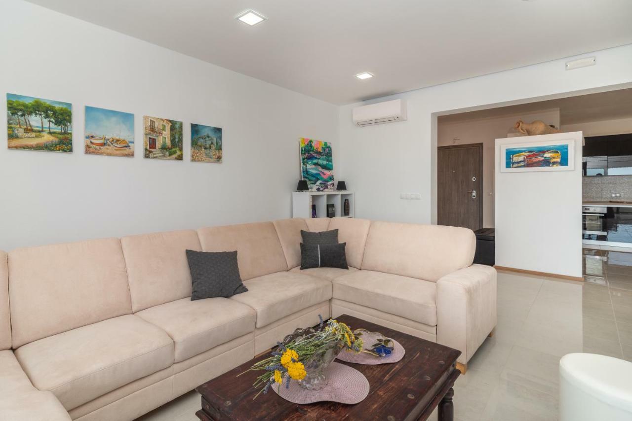 Villa Confido Luxury Apartment 01 Seget Donji ภายนอก รูปภาพ